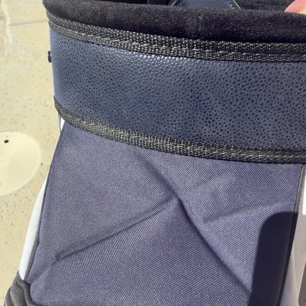 PGA Tour Golf Bag Baby Blue And White Leather And Fabric Great Condition
